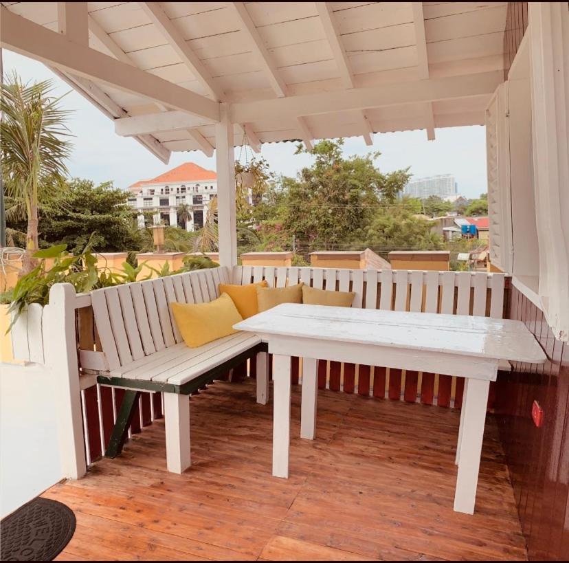Abihon Hoferhaus Mactan Guesthouse 막탄 외부 사진